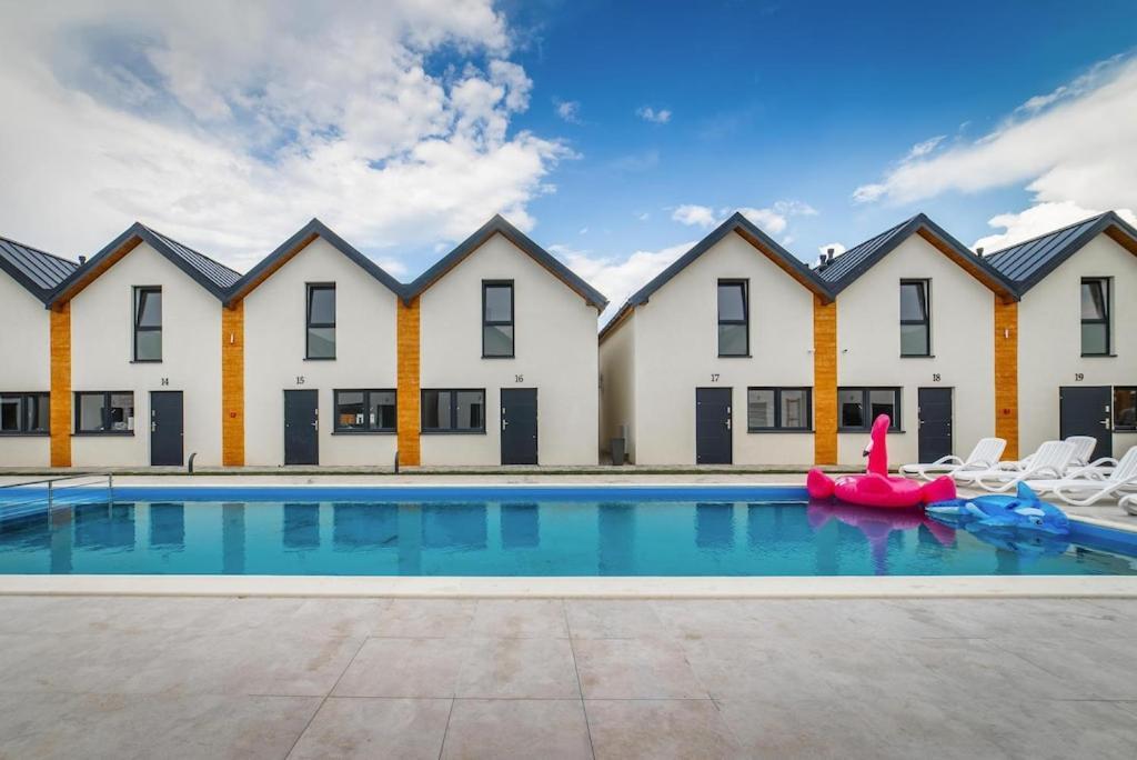 Holiday Complex With Pool, Rewal Exteriör bild
